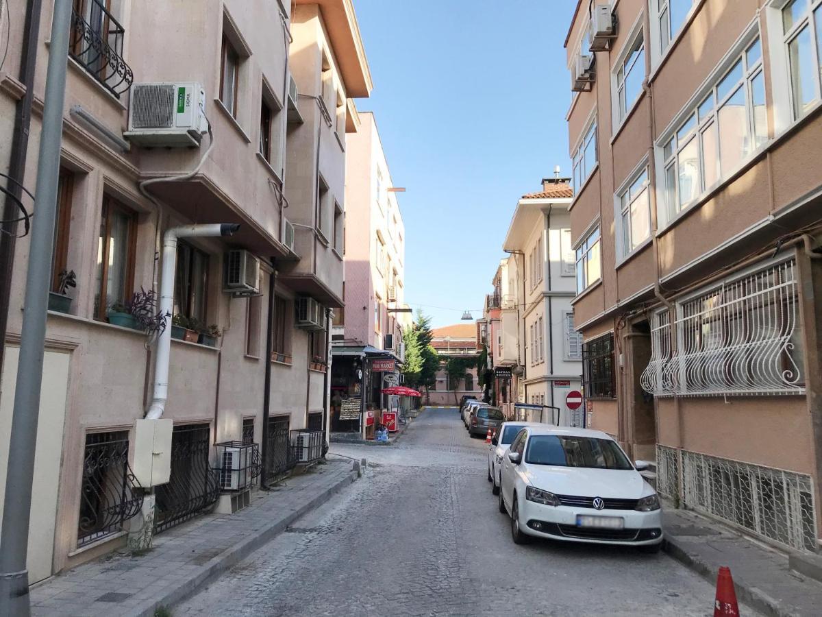My Fabulous Luxury Home. Historical Part Of The イスタンブール エクステリア 写真
