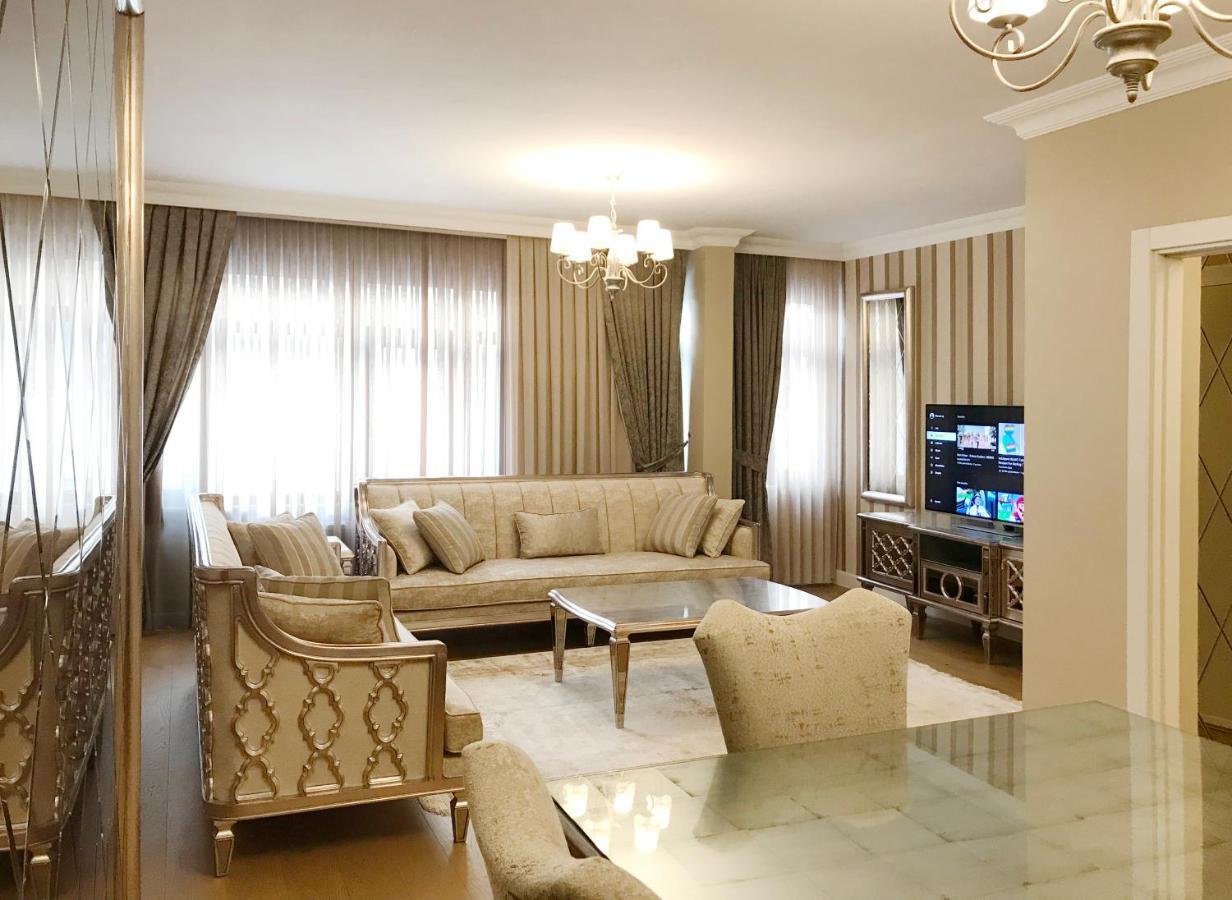 My Fabulous Luxury Home. Historical Part Of The イスタンブール エクステリア 写真