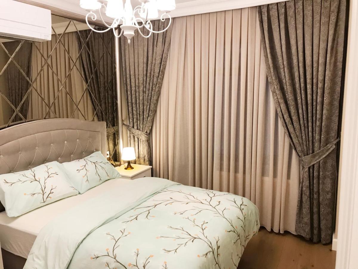 My Fabulous Luxury Home. Historical Part Of The イスタンブール エクステリア 写真